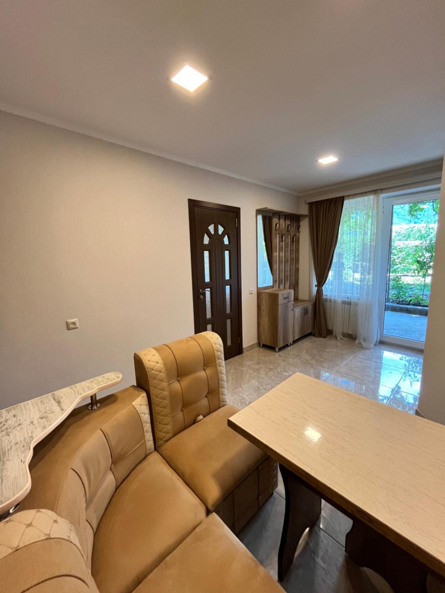 Green Park Guest House Dilijan Luaran gambar